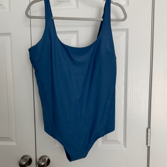 lululemon athletica Other - Lululemon women’s One Piece Swimsuit